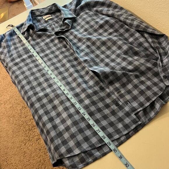 Johnnie-O Brian Blue Hangin Out Long Sleeve Button Down Shirt Men's Size XL - Picture 10 of 13